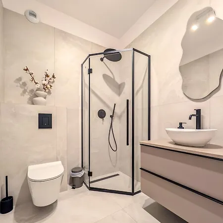 Czysta Chic Harmony By Bookinghost ヴロツワフ